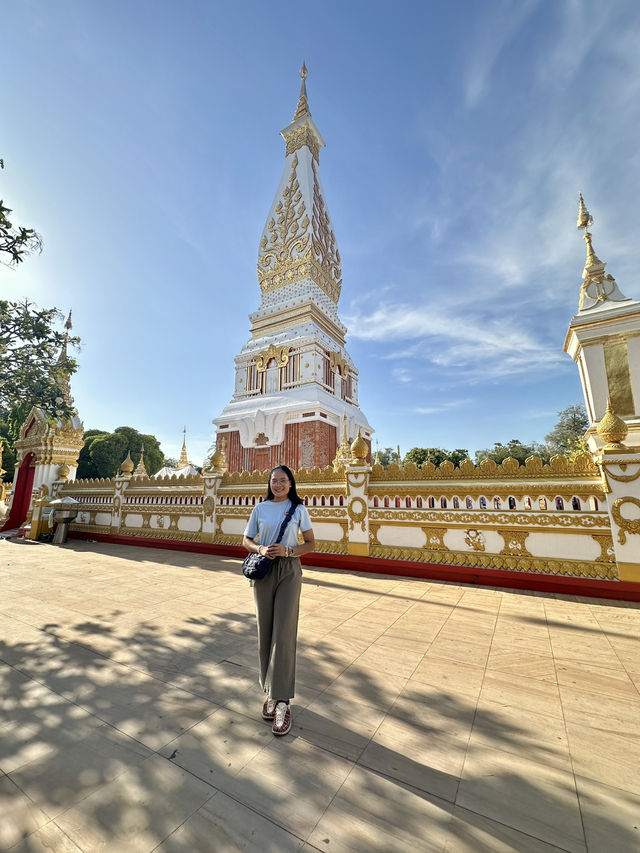 🌟 พระธาตุพนม สัญลักษณ์แห่งศรัทธาลุ่มน้ำโขง