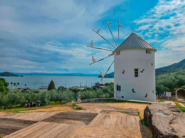 【香川】絶景とグルメの楽園 瀬戸内・小豆島🫒🏝️ 【香川】絶景とグルメの楽園 瀬戸内・小豆島🫒🏝️