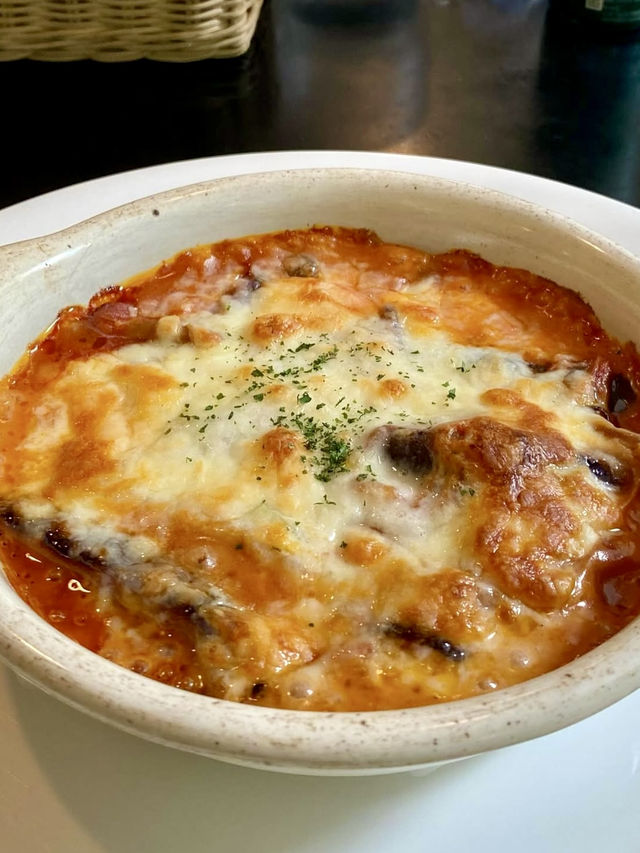 🚘 A Retro Hideaway by Lake Ashi: Restaurant Bright, Hakone