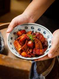 9 จานเด็ด อาหารท้องถิ่นเซี่ยงไฮ้ อร่อยเพลินทุกเมนู