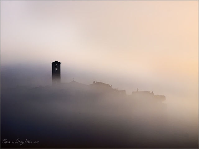 Рассвет над Civita di Bagnoregio: город, стоящий на краю