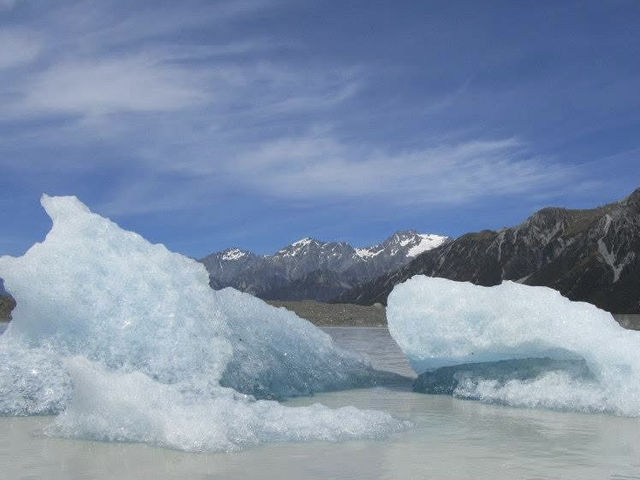南島最高峰庫克山與塔斯曼冰川