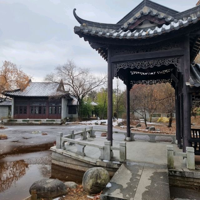 수원에서 볼 수 있는 광동식 전통 공원, 월화원 수원에서 볼 수 있는 광동식 전통 공원, 월화원