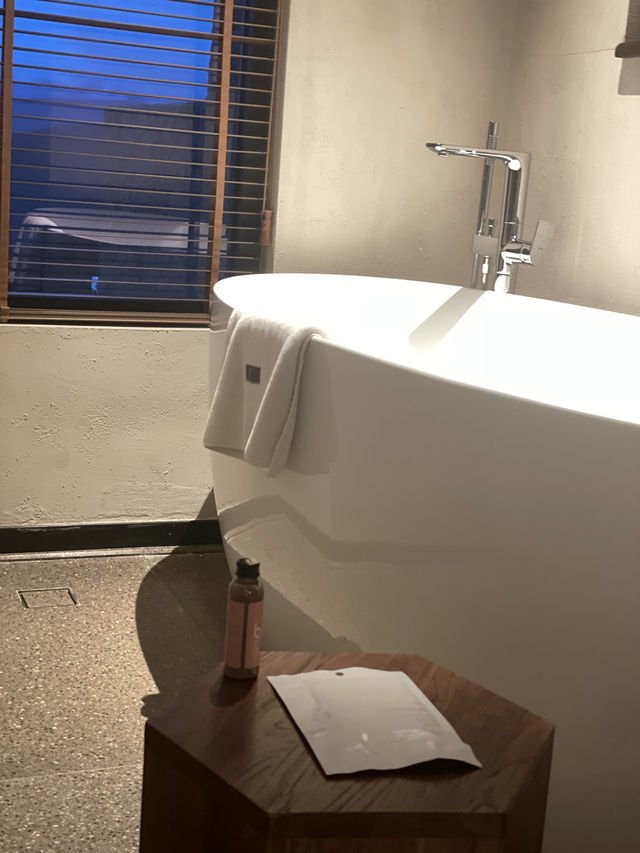 梅里雪山霧濃頂酒店體驗🏔️ 梅里雪山霧濃頂酒店體驗🏔️