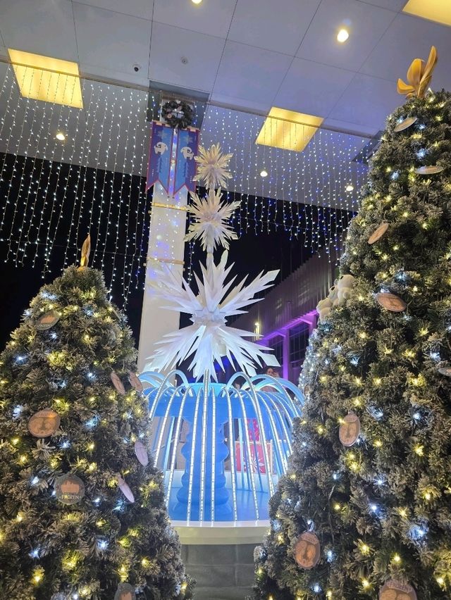 尖沙咀必看❄️聖誕x 迪士尼佈置 尖沙咀必看❄️聖誕x 迪士尼佈置