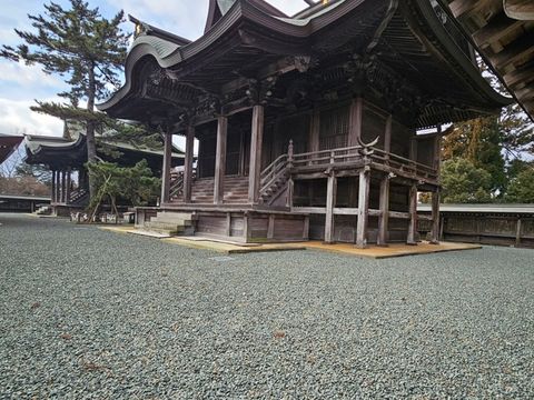 《宮地阿蘇神社|祈願之石與祈福之樹,把心願交給時間》🌲✨ 《宮地阿蘇神社|祈願之石與祈福之樹,把心願交給時間》🌲✨