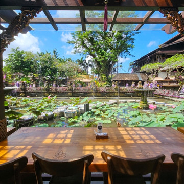 宮殿の中のカフェ。 | Trip.com バリ島