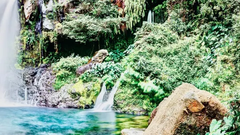 211. ジョージア・スヴァネティ：シュハラ氷河と苔むす塔の村ウシュグリ 🇬🇪 — traveler post in アッシュガリ