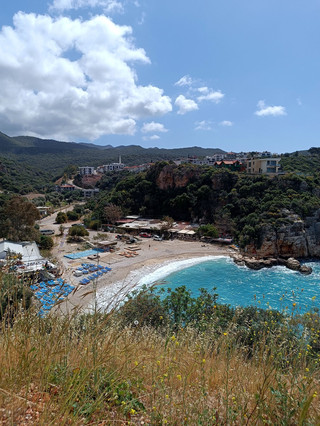 Панорамные виды прибрежного города Каш и его гавани 🌊⛰️