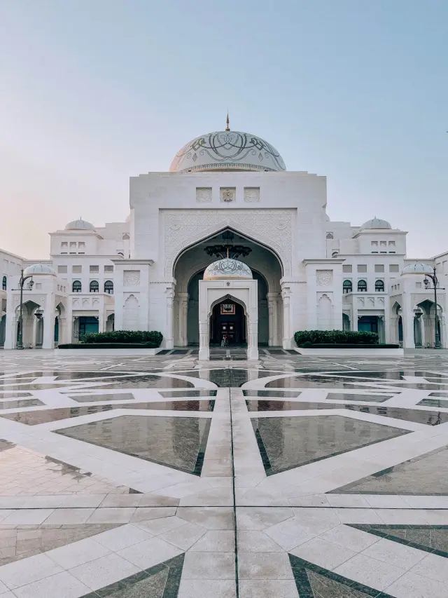 Qars Al Watan | Abu Dhabi