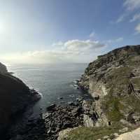 “Romance and Legend: A Breathtaking Escape to Tintagel Castle”