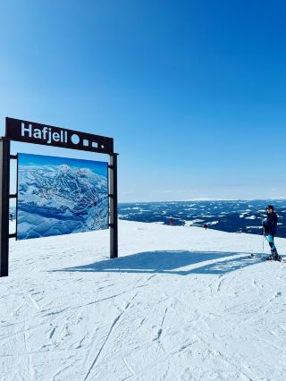 Norway’s Winter Wonderland - Skiing in Lillehammer 🎿❄️