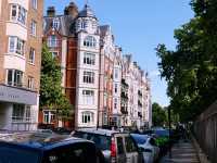 🌿 Chic & Secret: Hidden Gems in Chelsea, London