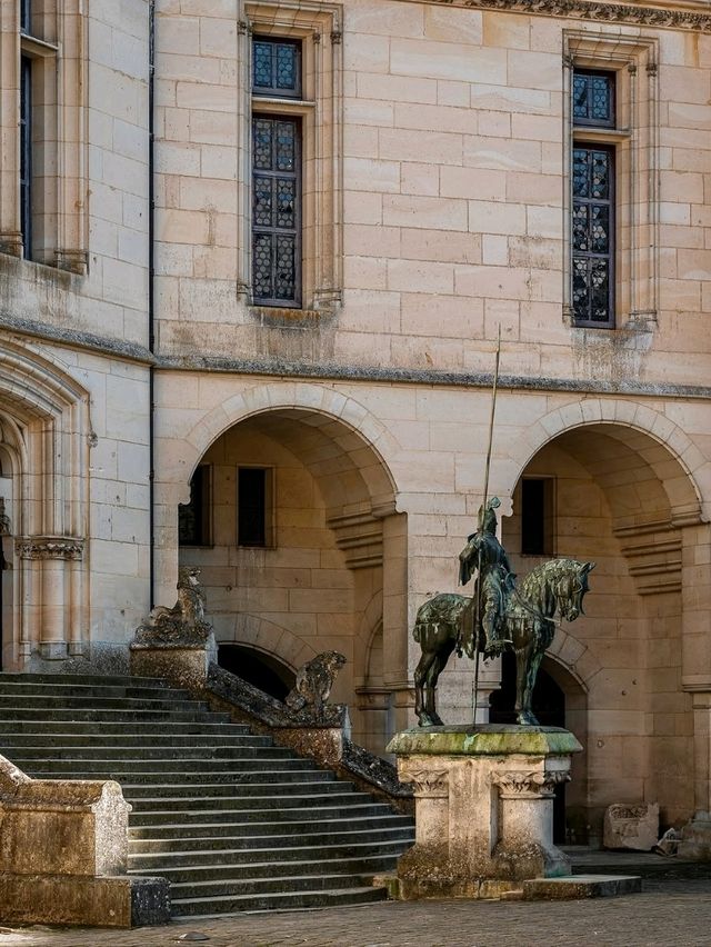 🏰 Pierrefonds Castle – A Fairytale Fortress Reborn