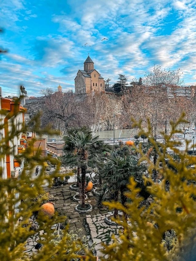 🏙 Tbilisi: A City of Warmth, Layers, and Timeless Beauty 🇬🇪✨