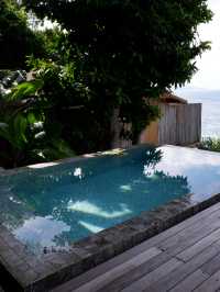 รีวิว The Cliff Lipe ที่พักสุดสวยบนหลีเป๊ะ