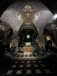 🏰✨ Aachener Dom – Germany’s First UNESCO World Heritage Site and the Heart of European History ✨⛪