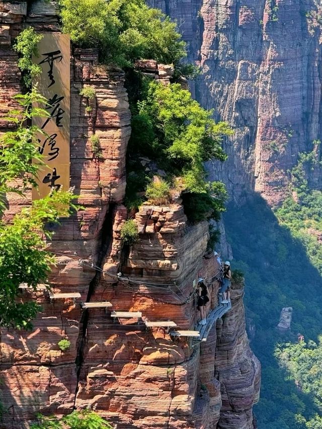 🌄 Baoquan Grand Canyon – Henan’s Secret Valley of Water and Stone