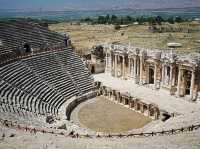 絶景！自然が創り出した白と青の世界