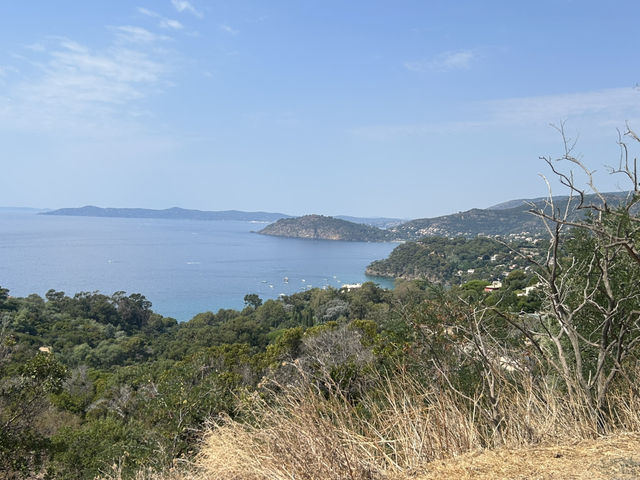 A road with a view 