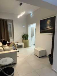 Clean, Cozy & Convenient — Ideal for a Short Stay at Athens! 