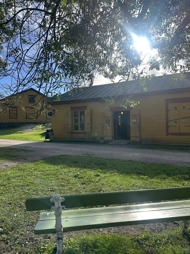 🇫🇮 🍂🍁Suomenlinna might be you next autumn destination 🇫🇮 🍂🍁Suomenlinna might be you next autumn destination