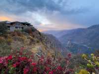 Colca Canyon and the road from Arequipa are a highlight of Andean landscape🏔️and wildlife🦙