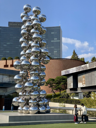 【ART】銀河鉄道Wサムホール Leeum Samsung Museum of Art. | Trip.com Seoul