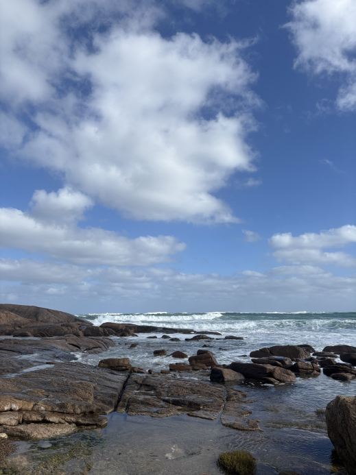 🌊 Cape Leeuwin & Australia’s Southwest: Where Two Oceans Meet 🏖️