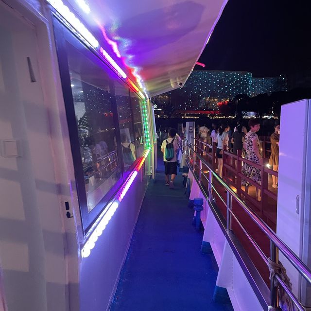 Night Cruise 🛳️on JINJI lake 🌊