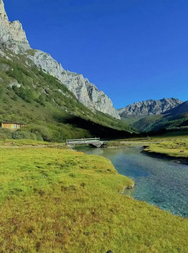 Daocheng Yading, the best portrayal of a fairyland on earth