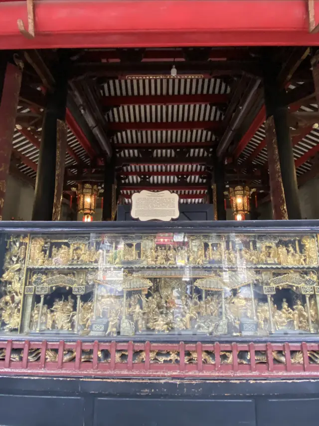 Foshan Ancestral Temple - The Palace of Lingnan Art