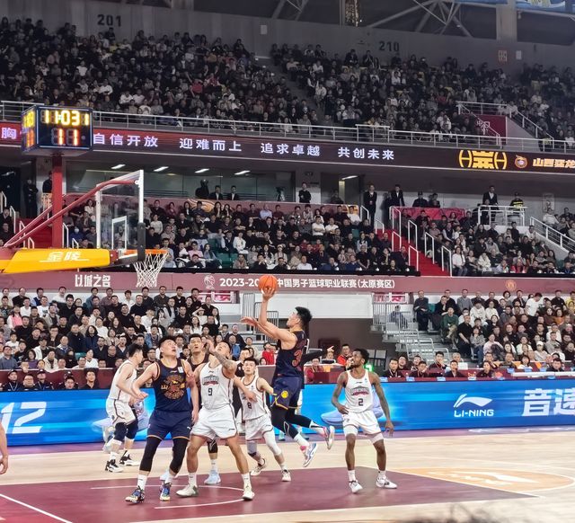 去看一場CBA短暫借宿——太原希爾頓歡朋