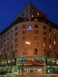 🌟 Prague's Luxe Sleeps: Hilton Old Town Highlights 🌟