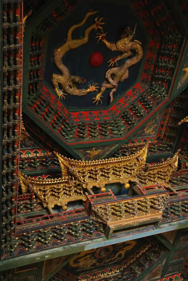 Jingtu Temple: Ancient Building Caisson Ceiling