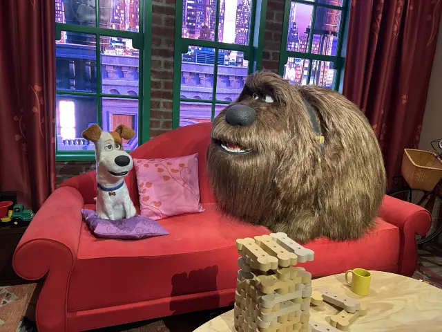เครื่องเล่นสวนสนุกเรื่อง The Secret Life of Pets