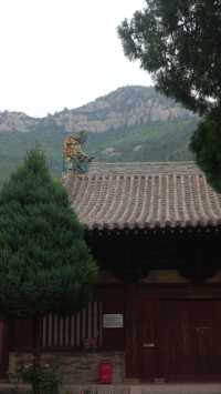 在濁漳河欣賞五代壁畫，解鎖最美木構歇山頂。