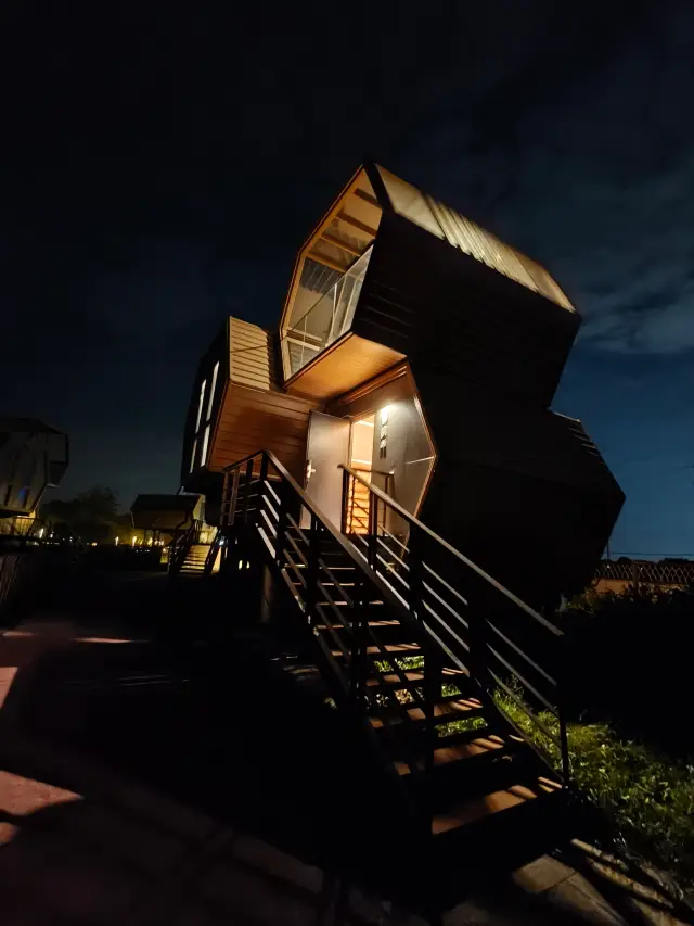 Huzhou Travel - Visit Lakeside Kongye Healing Camp!