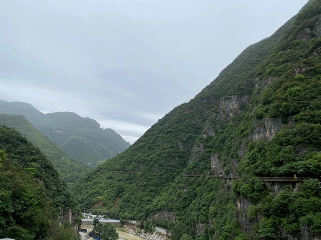 夏日避暑新去處｜商洛祚水溶洞。