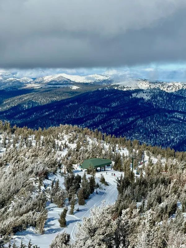 Scenery of Heavenly Ski Resort at Lake Tahoe! 