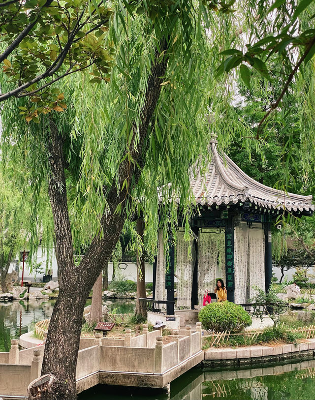 【王羲之故居】給亭子加紗簾的一定是天才！