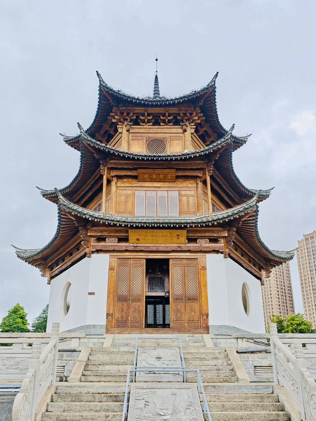 Yaocen Tower in Anning is amazing 