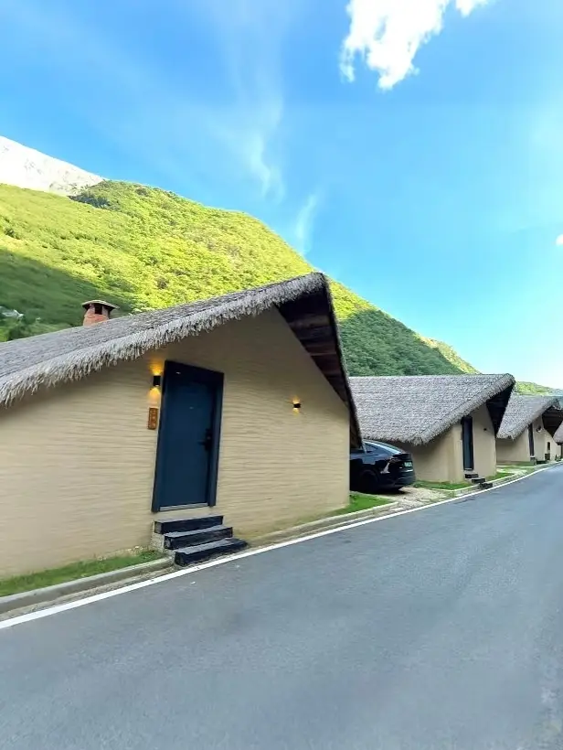 Xinyang Tea Mountain Homestay｜Live in a Landscape Painting, the Top Choice for a Healing Getaway