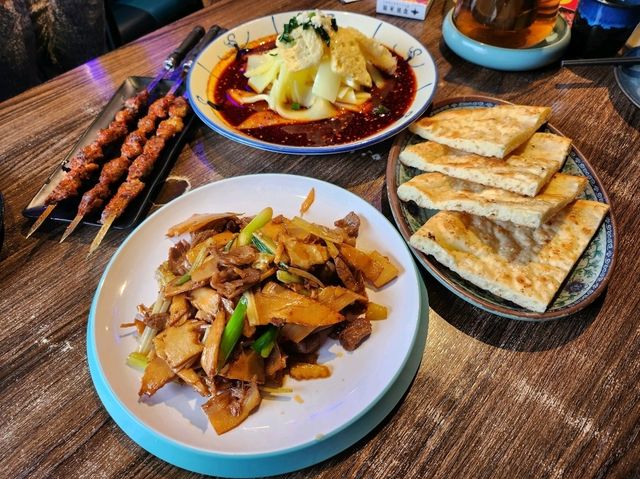 深圳羅湖的新疆美食盛宴  