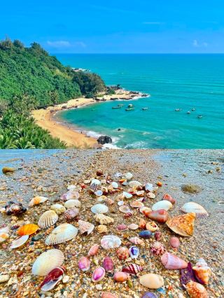 Not Hawaii, but Wanning Shanqin Bay—the ultimate guide is here!
