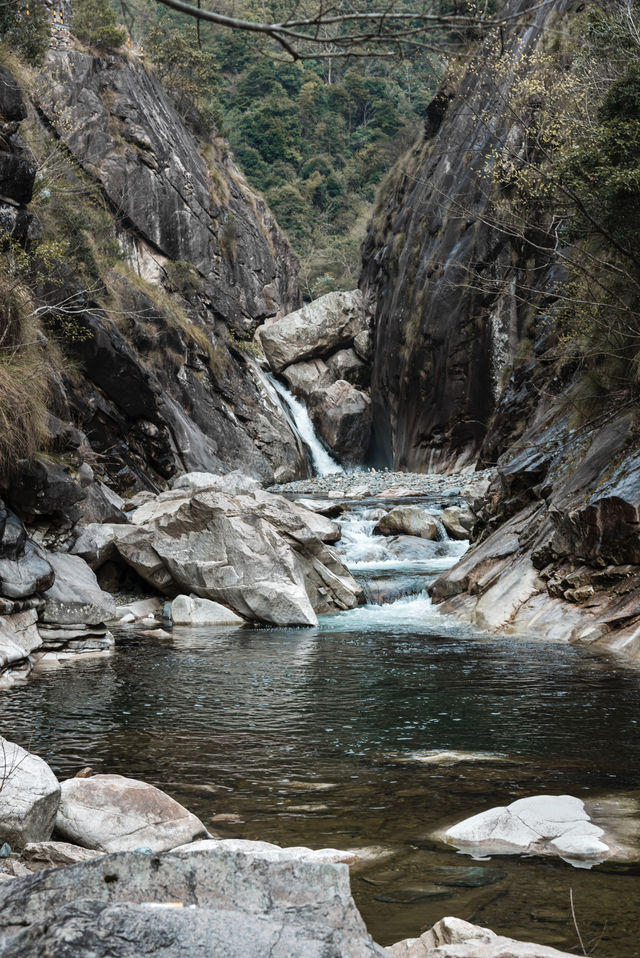 不用花錢的野趣：自駕績溪鄣山大峽谷