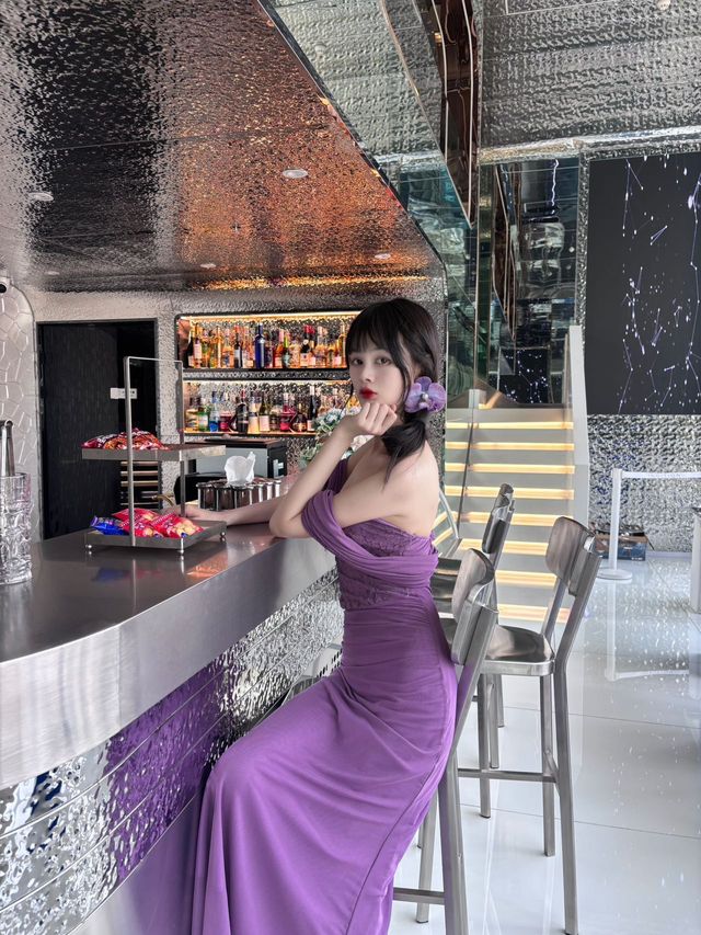 高空江景一絕！重慶英迪逊高空酒店超值打卡