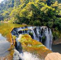 💚 A Refreshing Stop at Shifen Waterfall 💦 