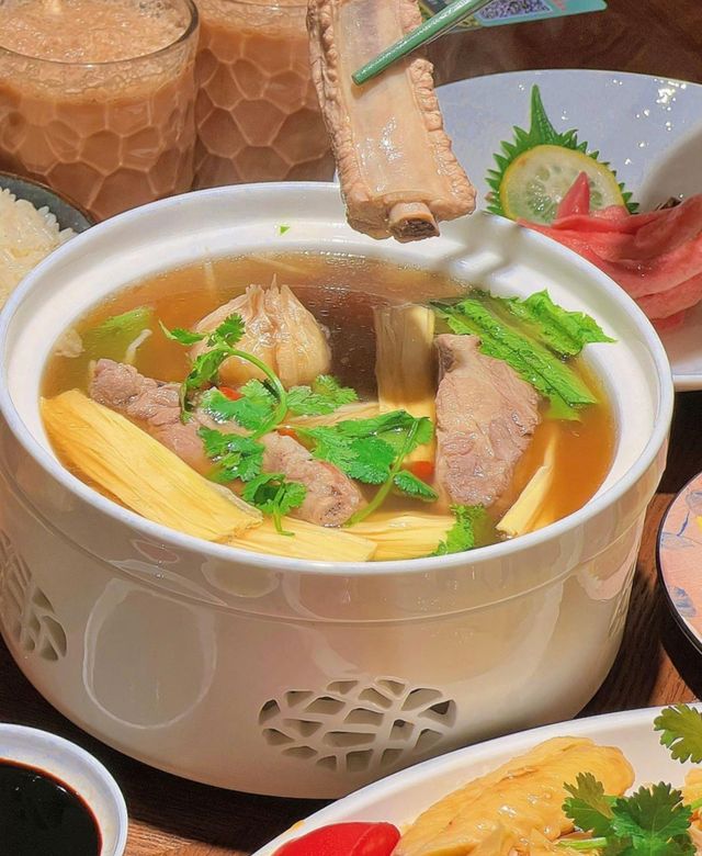 夏日一秒穿越到南洋！！品嚐原汁原味嘅南洋料理