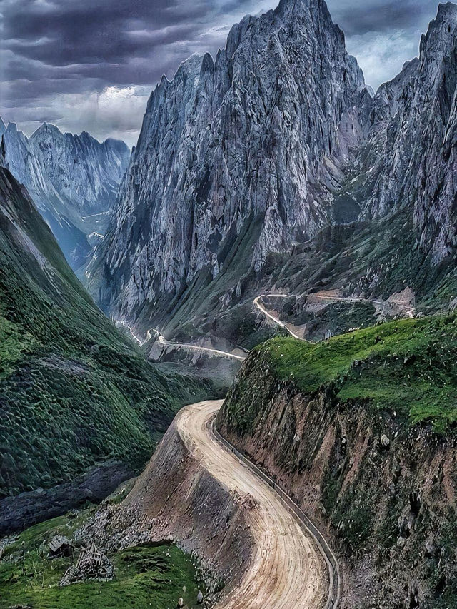 走最崎嶇的路，賞最美的景｜洛克之路